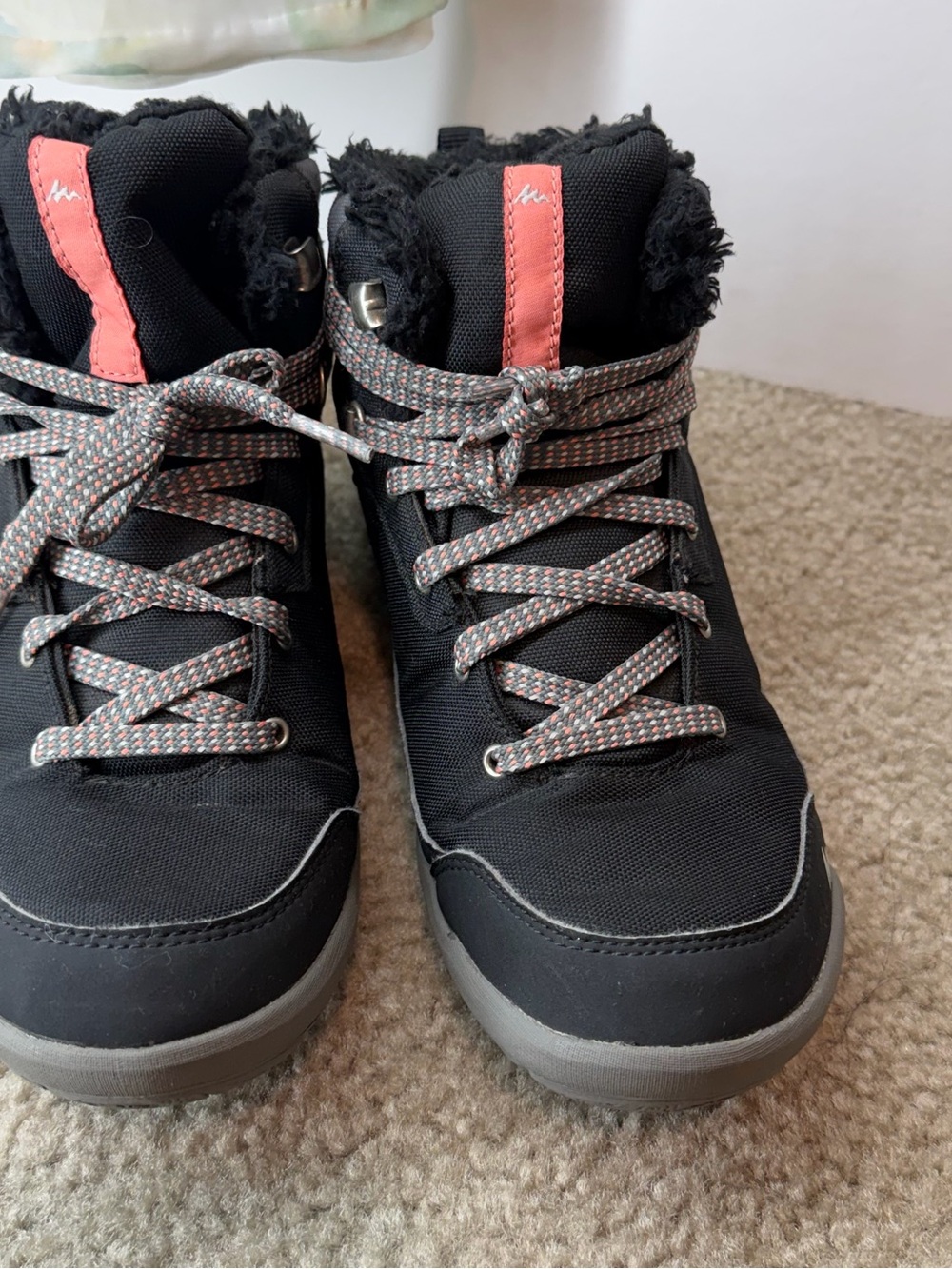 Decathlon Quechua SH100 Mid Waterproof Winter Snow Boots Black - Women's US 5.5